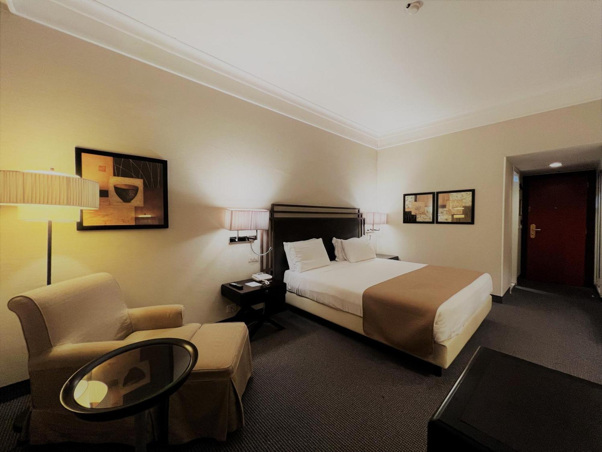 Crowne Plaza St. Peter's By Ihg Hotel Rome